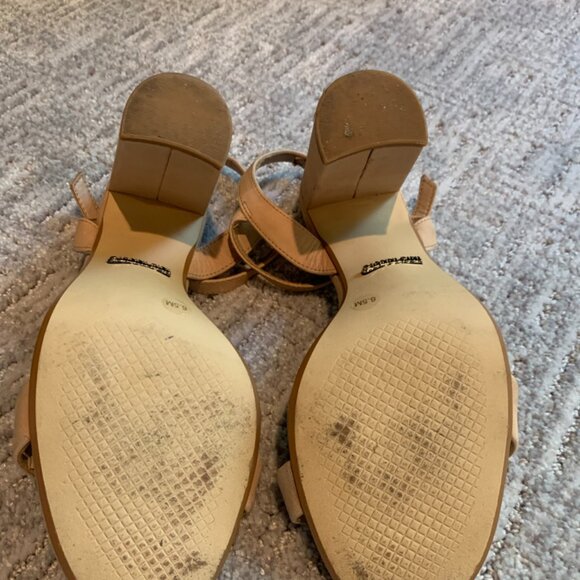 Gianni Bini 6.5 Nude Heels - Picture 4 of 4